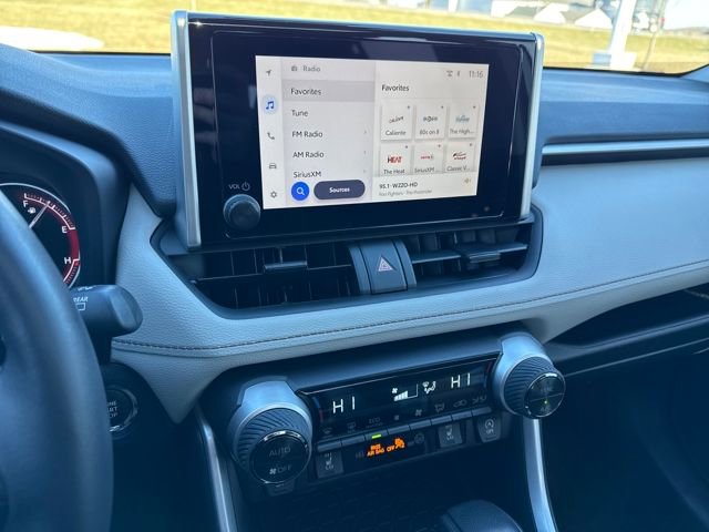 Used 2024 Toyota RAV4 XLE image 19