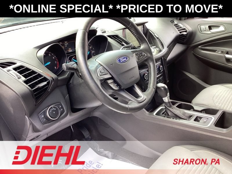 Used 2017 Ford Escape Titanium AWD/4WD image 24