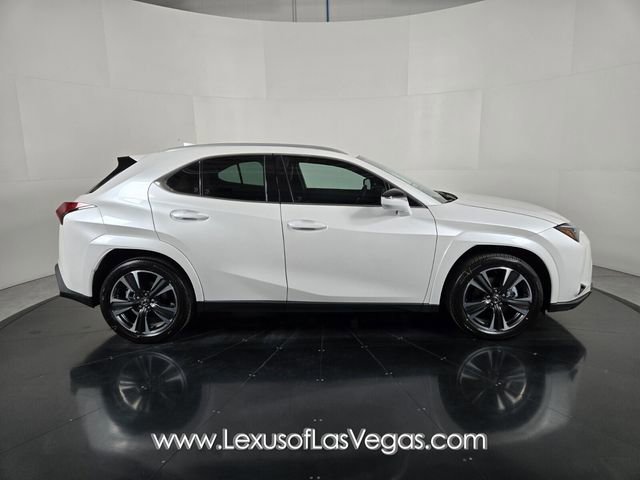 New 2025 Lexus UX 300h AWD image 3