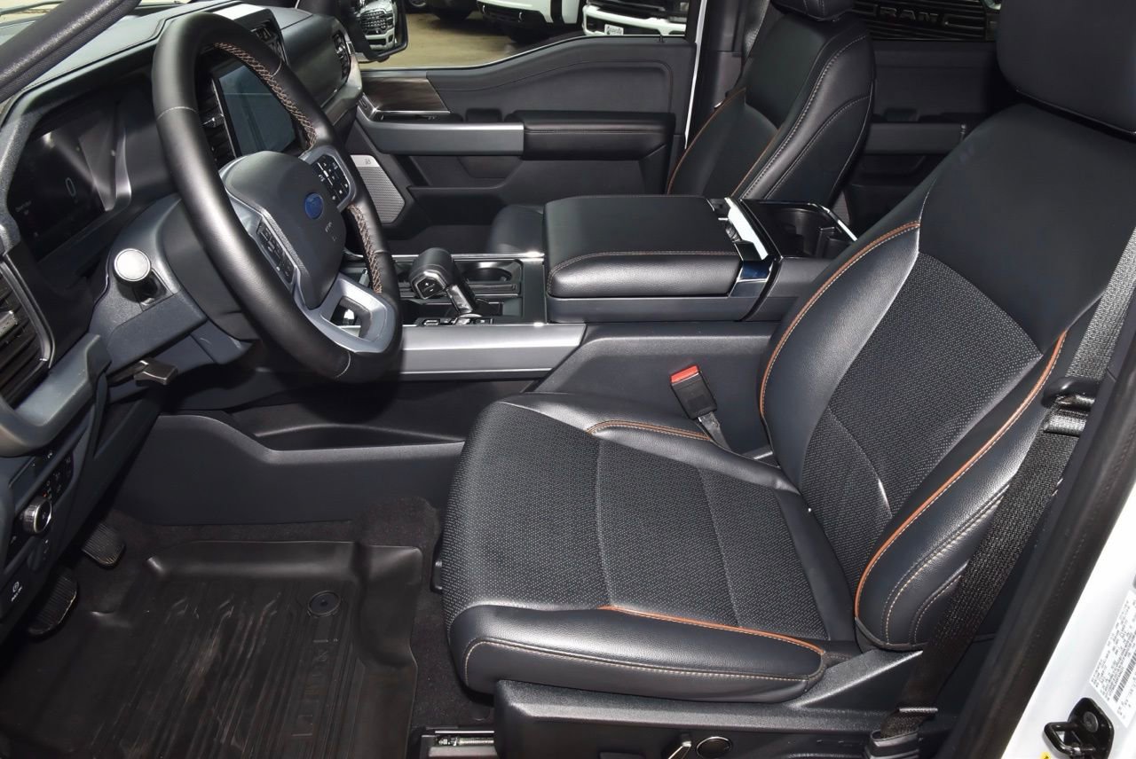 Used 2025 Ford F150 Lariat w/ Equipment Group 502A High AWD/4WD image 13
