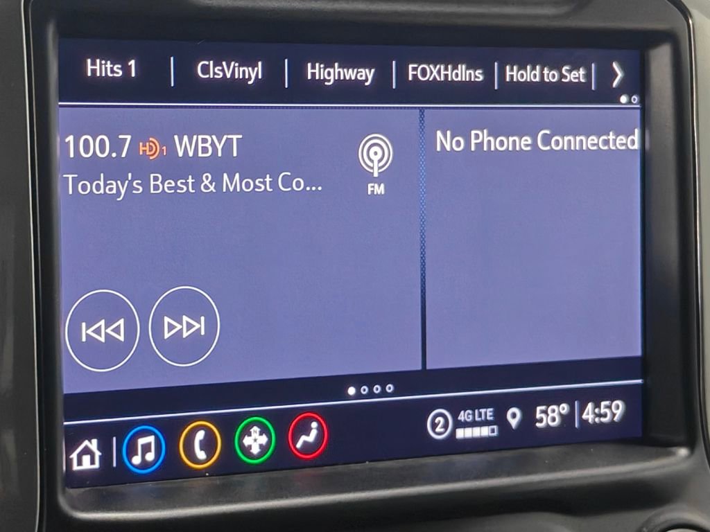 Used 2021 Chevrolet Silverado 1500 RST w/ Convenience Package II image 39