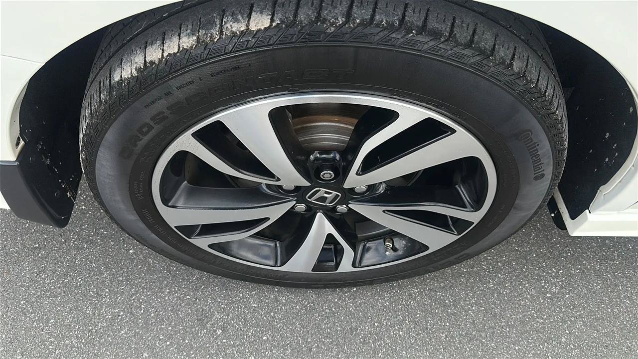 Used 2018 Honda Odyssey Elite image 18