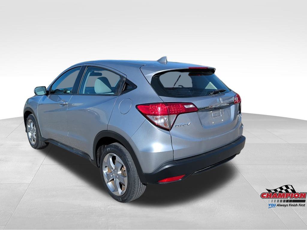 Used 2019 Honda HR-V LX image 3