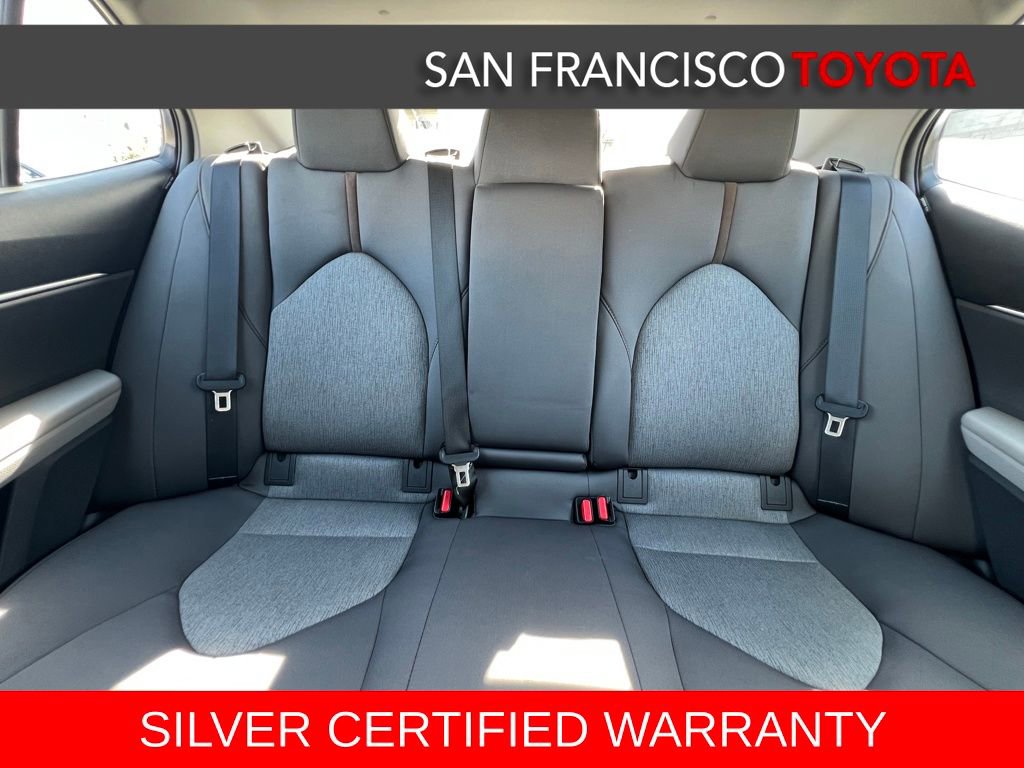 Certified 2018 Toyota Camry LE image 14