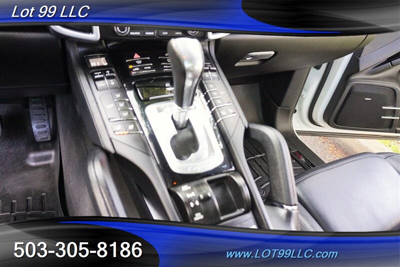 Used 2017 Porsche Cayenne Platinum Edition AWD/4WD image 22