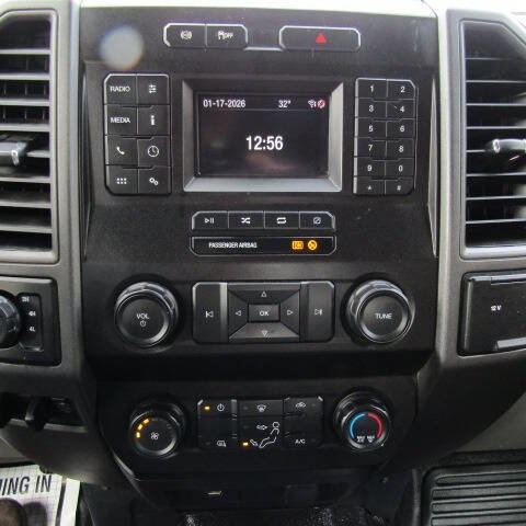 Used 2022 Ford F250 XL w/ Power Equipment Group AWD/4WD image 11