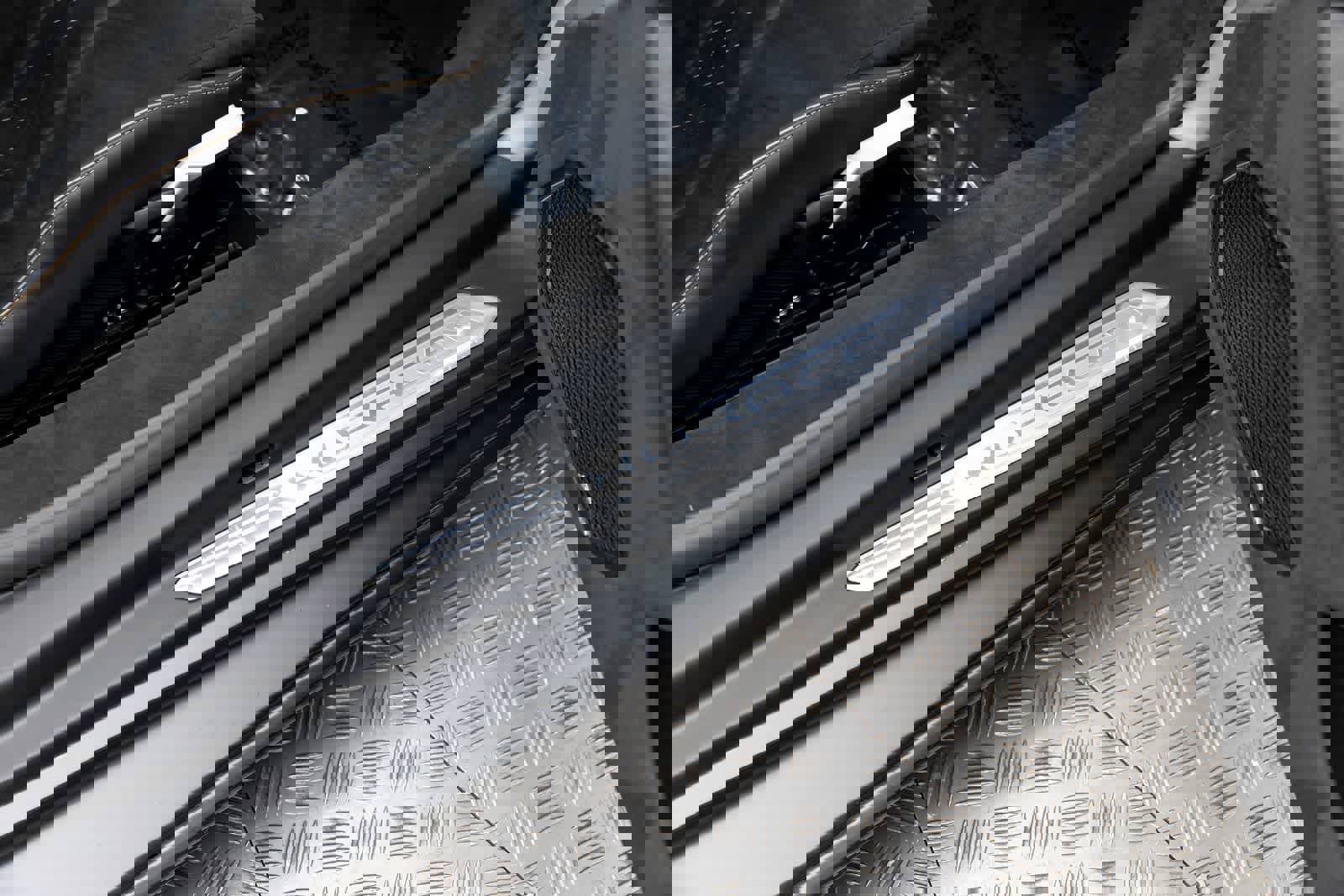 Used 2024 Lamborghini Huracan Sterrato image 39