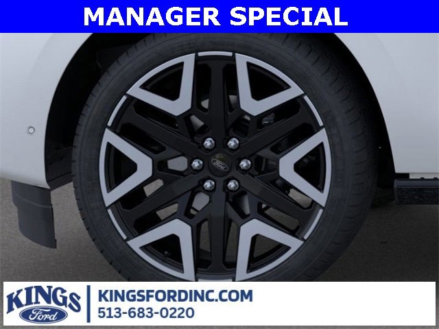 New 2025 Ford Expedition Platinum w/ Platinum Ultimate Package image 19