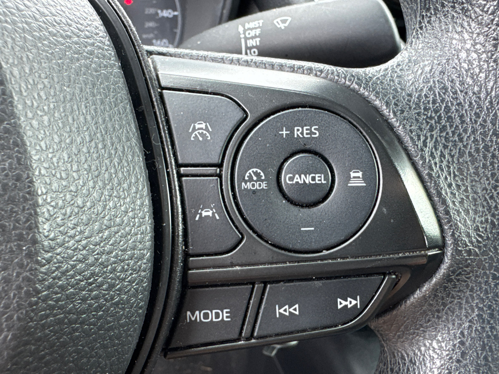 Used 2024 Toyota Corolla LE FWD image 26