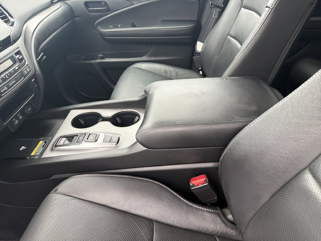 Used 2024 Honda Passport EX-L image 22