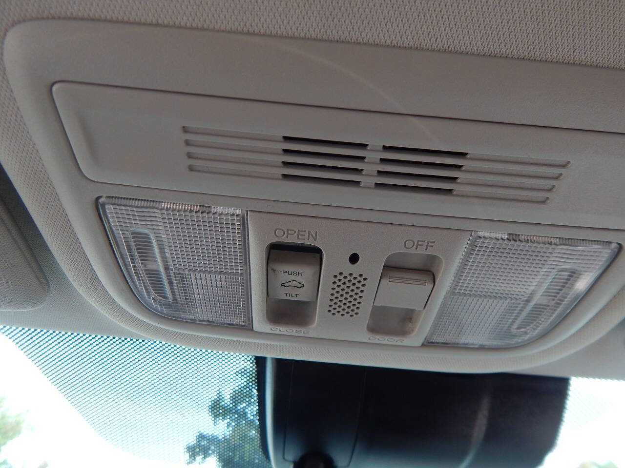 Used 2018 Honda Civic EX image 40