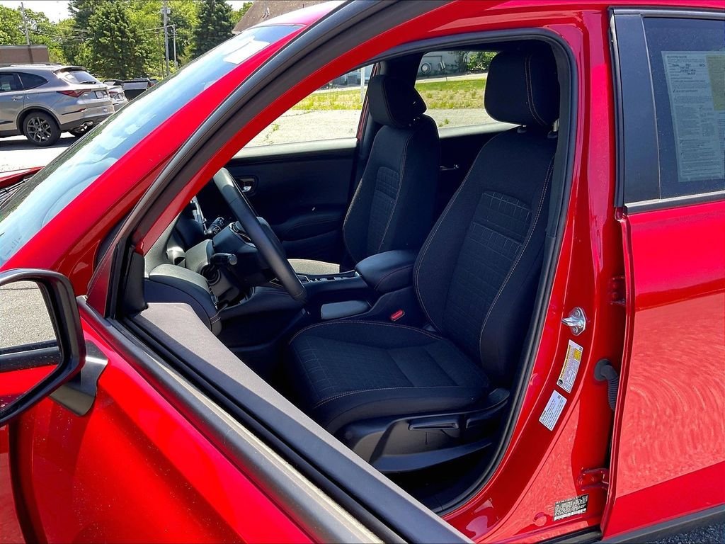 Certified 2023 Honda HR-V Sport image 10
