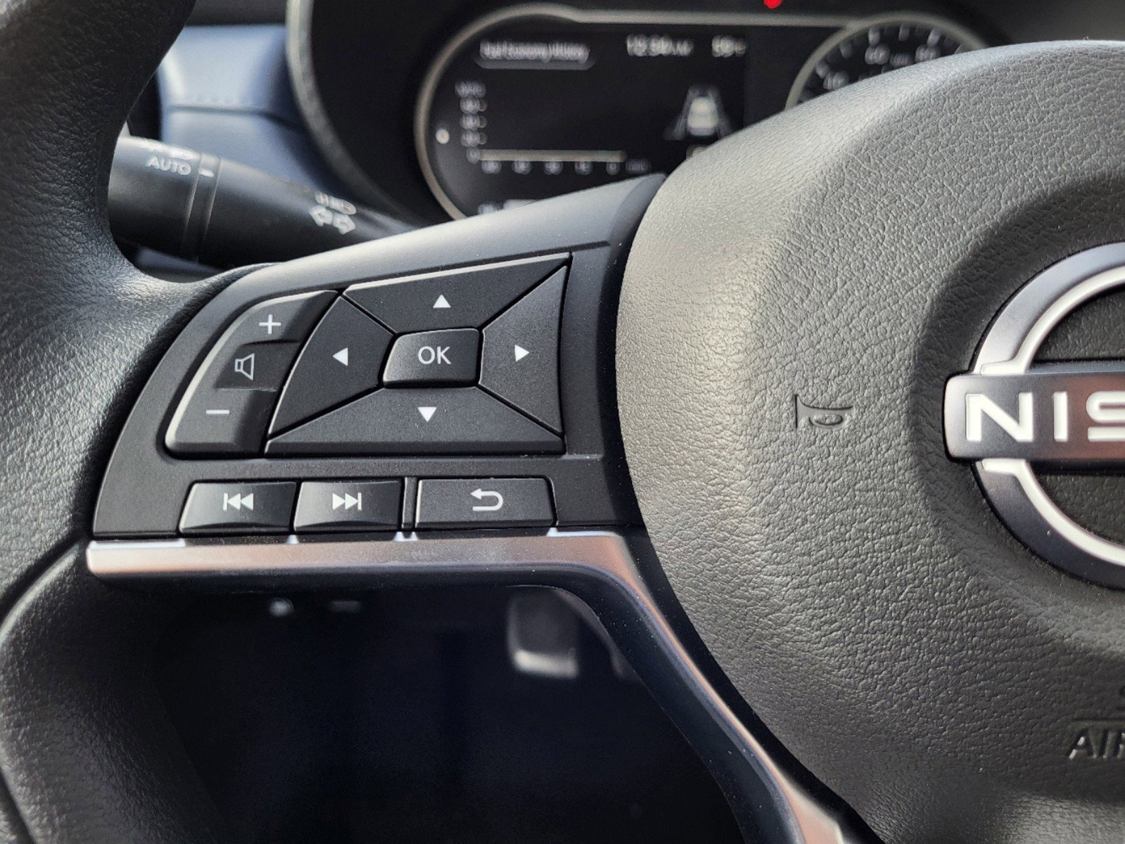 New 2025 Nissan Versa SV w/ Trunk Package image 14