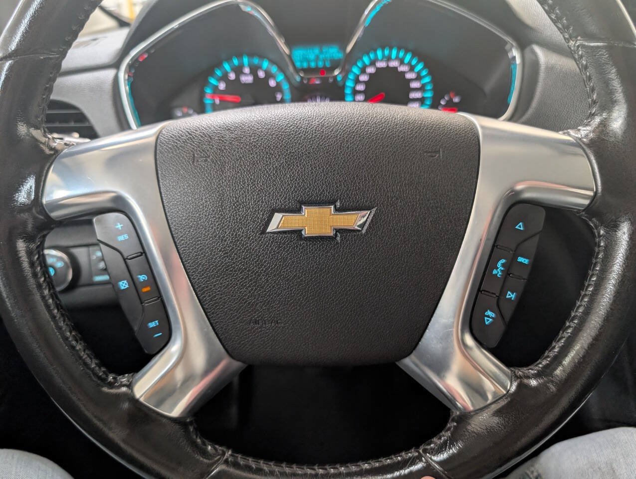 Used 2016 Chevrolet Traverse LT w/ True North Edition AWD/4WD image 9