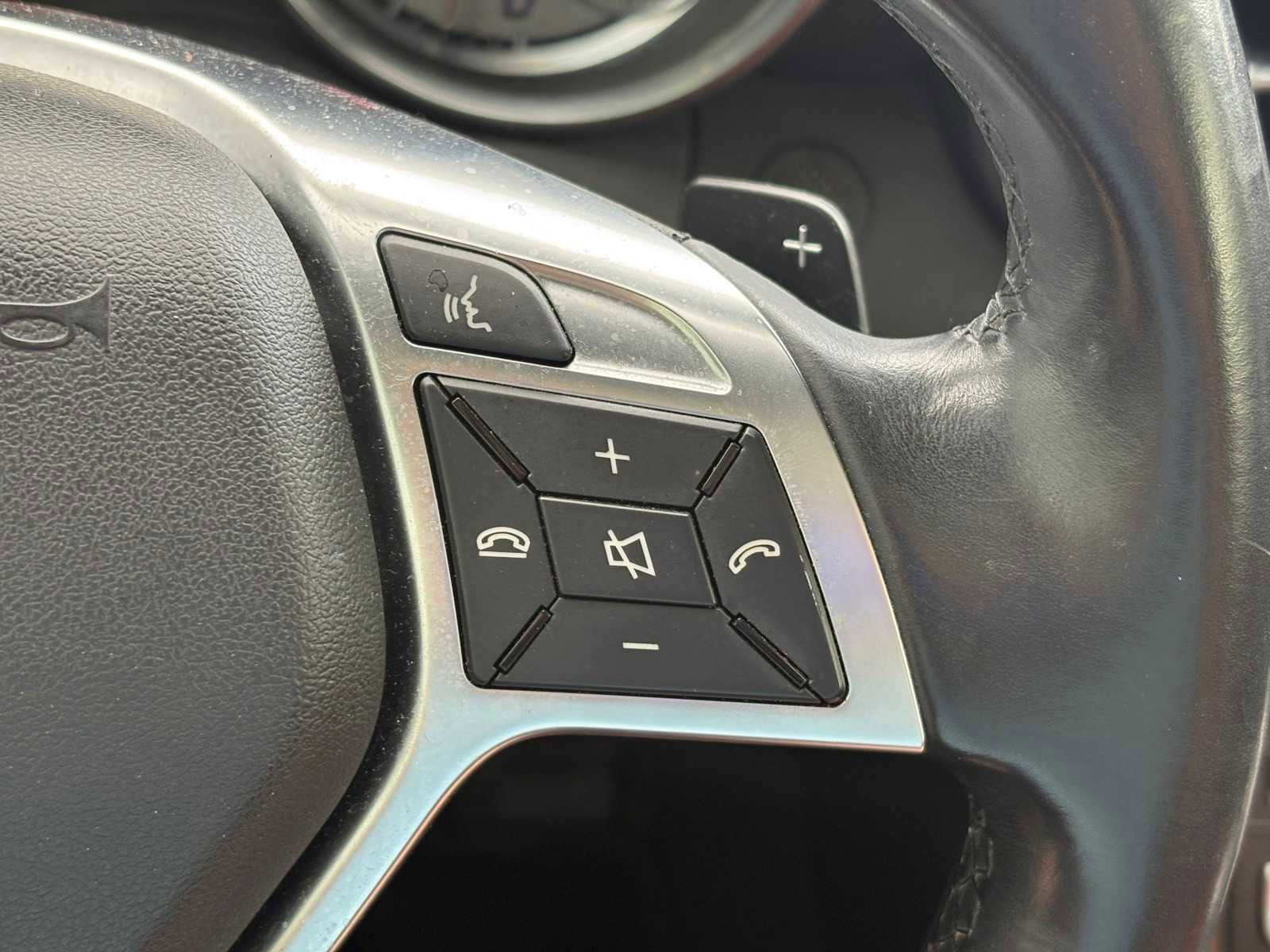 Used 2016 Mercedes-Benz SLK 350 image 18