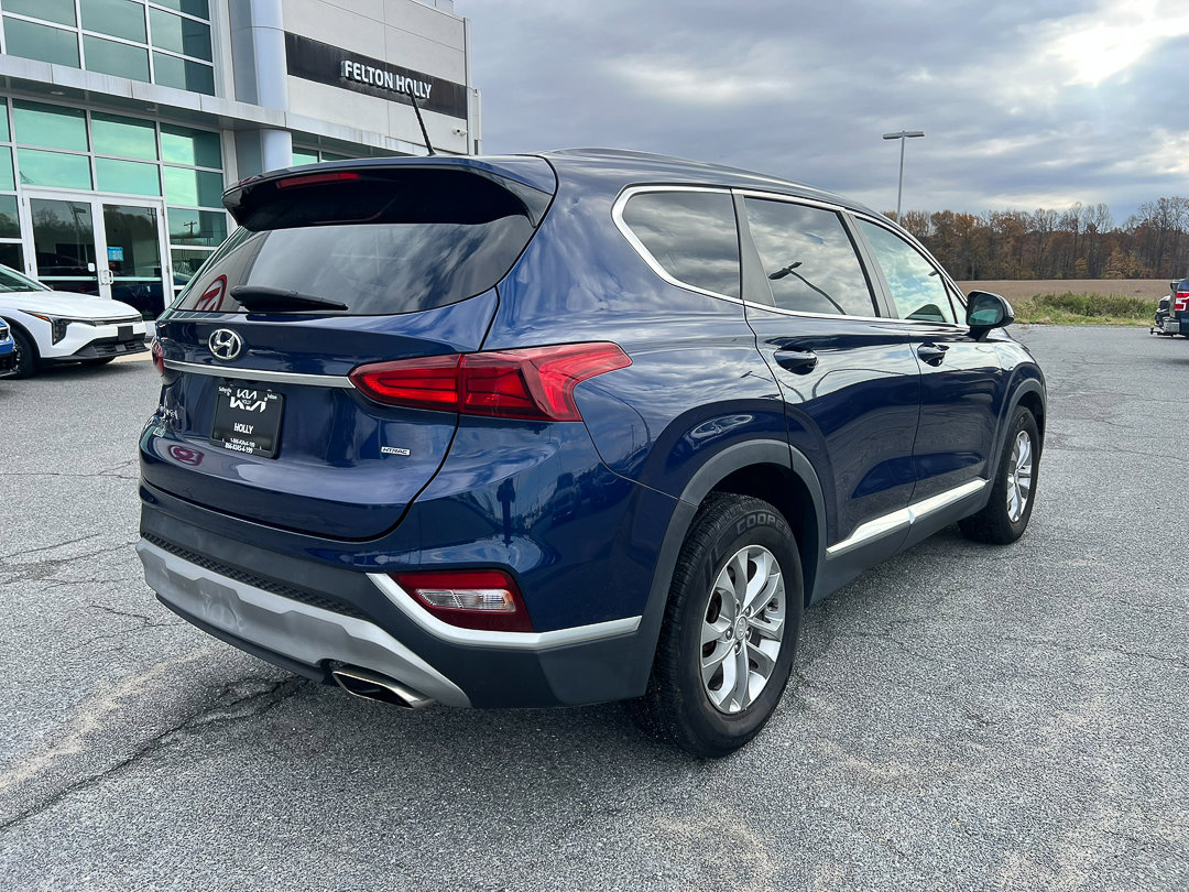 Used 2019 Hyundai Santa Fe SE image 7