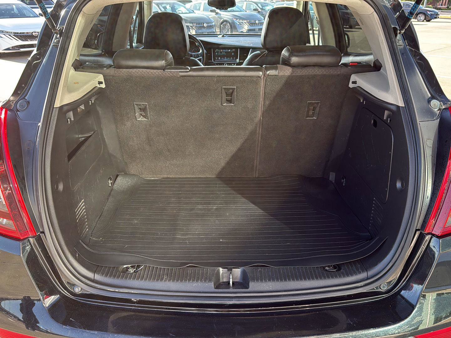 Used 2018 Buick Encore Sport Touring w/ Safety Package FWD image 8