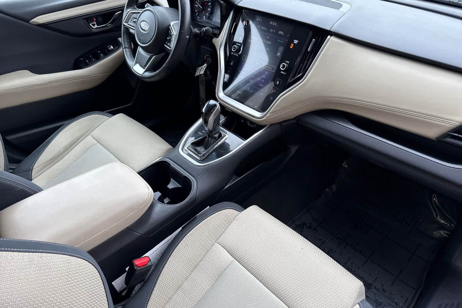 Used 2020 Subaru Outback Premium AWD/4WD image 16