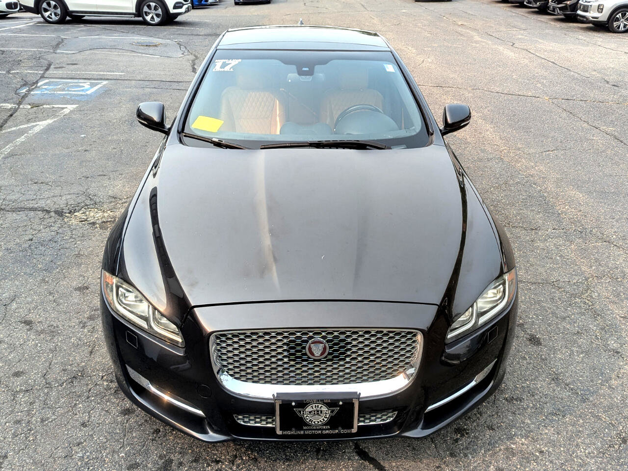 Used 2017 Jaguar XJ L Supercharged image 3