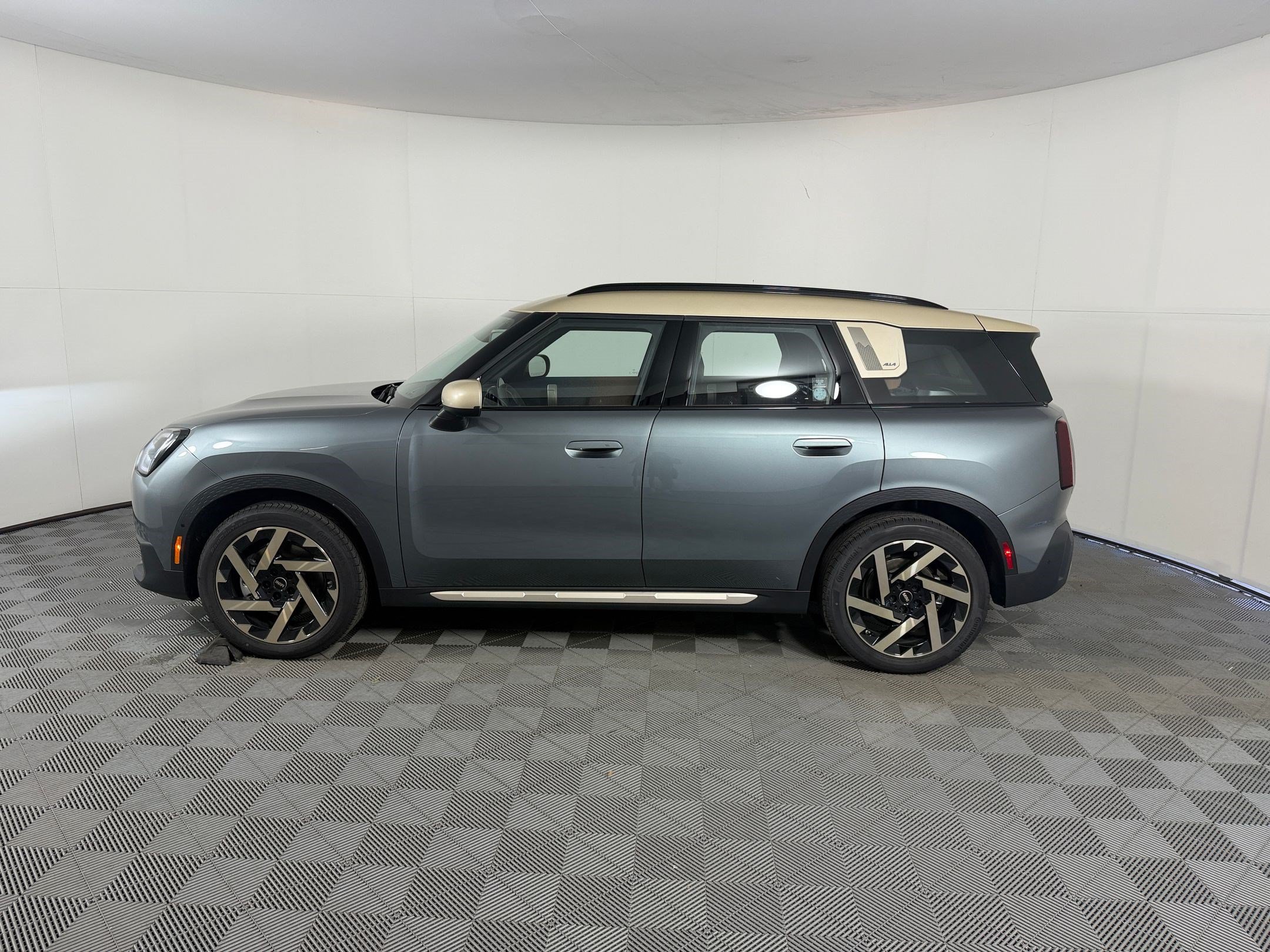 New 2027 MINI Cooper Countryman S AWD/4WD image 2