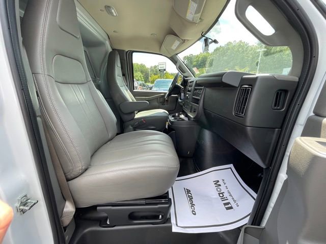 New 2025 Chevrolet Express 2500 w/ Driver Convenience Package image 17