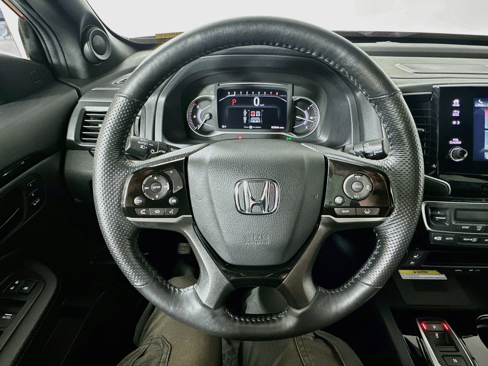Used 2023 Honda Passport Elite image 11