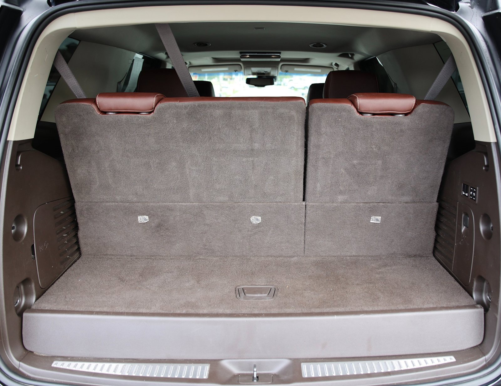 Used 2019 Chevrolet Tahoe Premier image 14