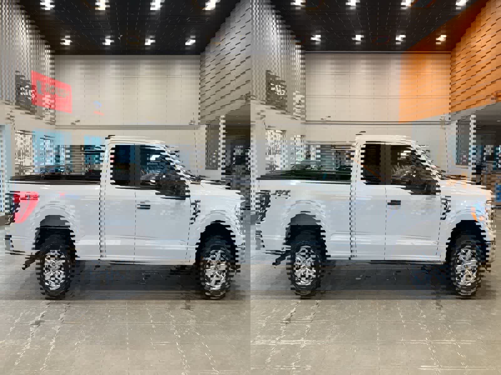 Used 2021 Ford F150 XLT image 4