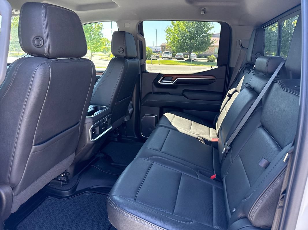 Used 2022 GMC Sierra 1500 Denali AWD/4WD image 11