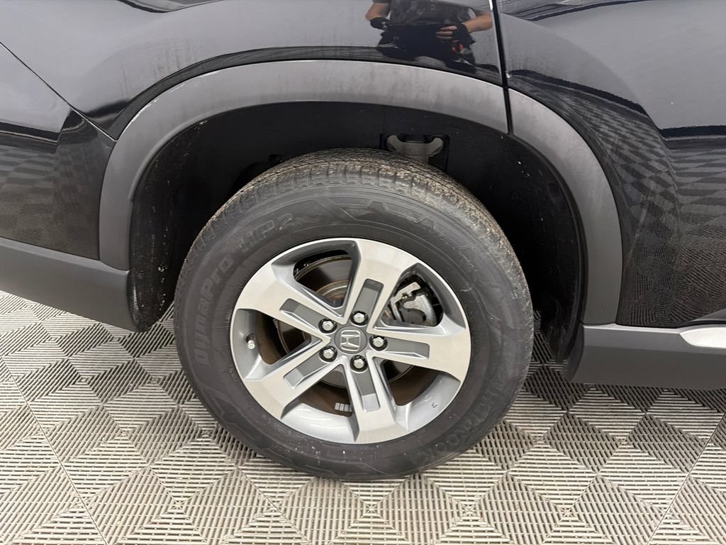 Used 2023 Honda Pilot EX-L image 19