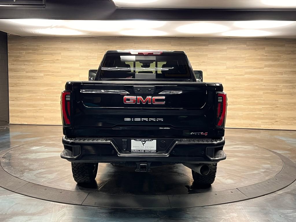 Used 2024 GMC Sierra 2500 AT4 w/ AT4 Premium Plus Package AWD/4WD image 25