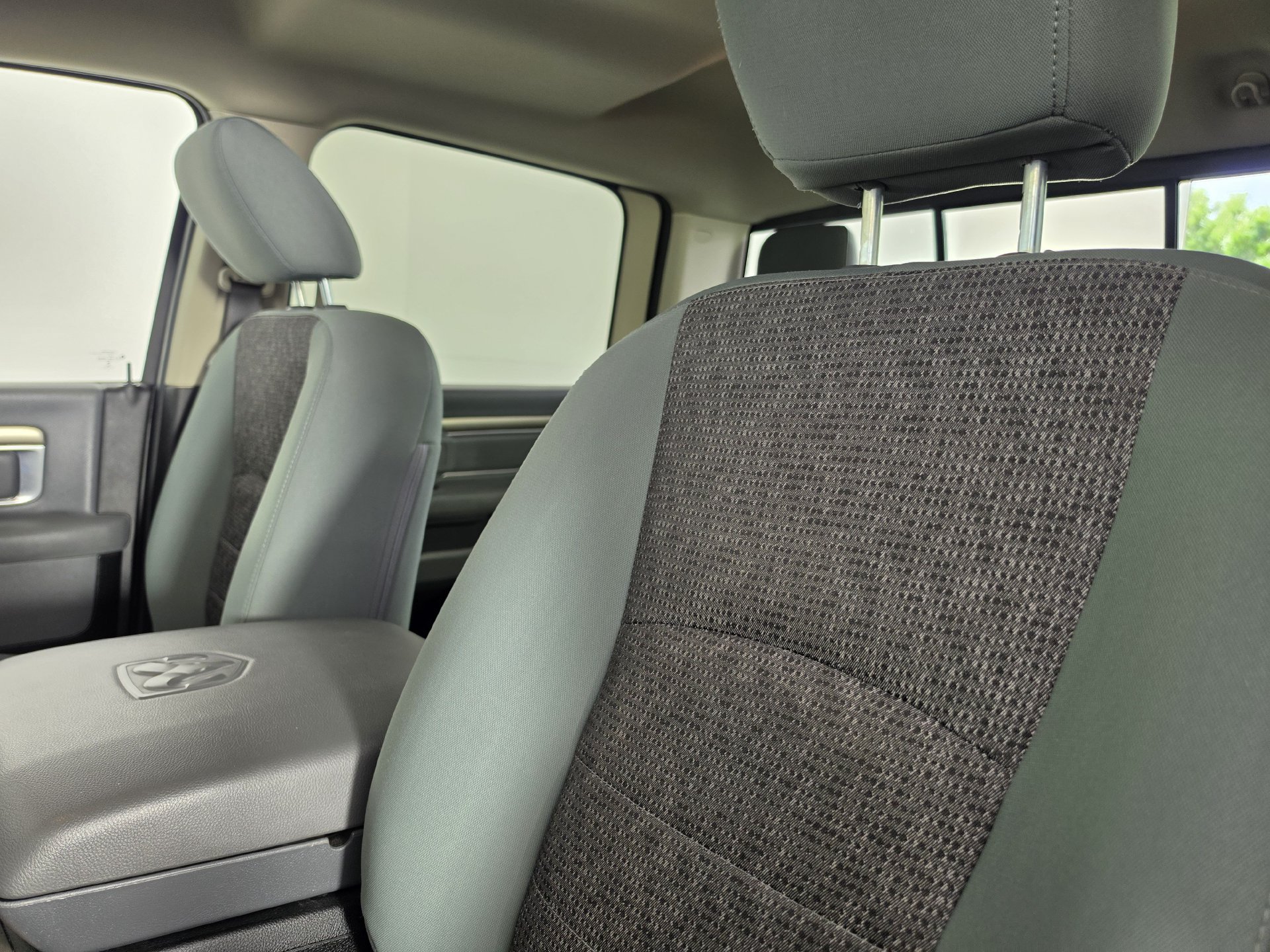 Used 2018 RAM 2500 Big Horn AWD/4WD image 9