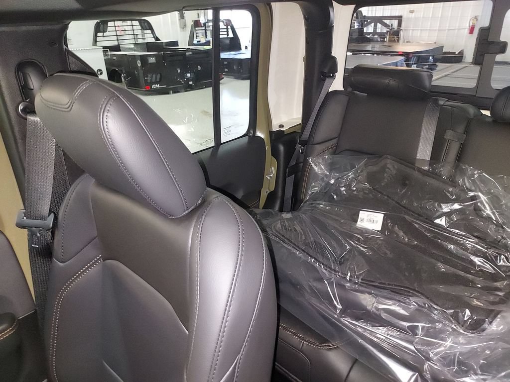 New 2026 Jeep Gladiator Sport AWD/4WD image 12