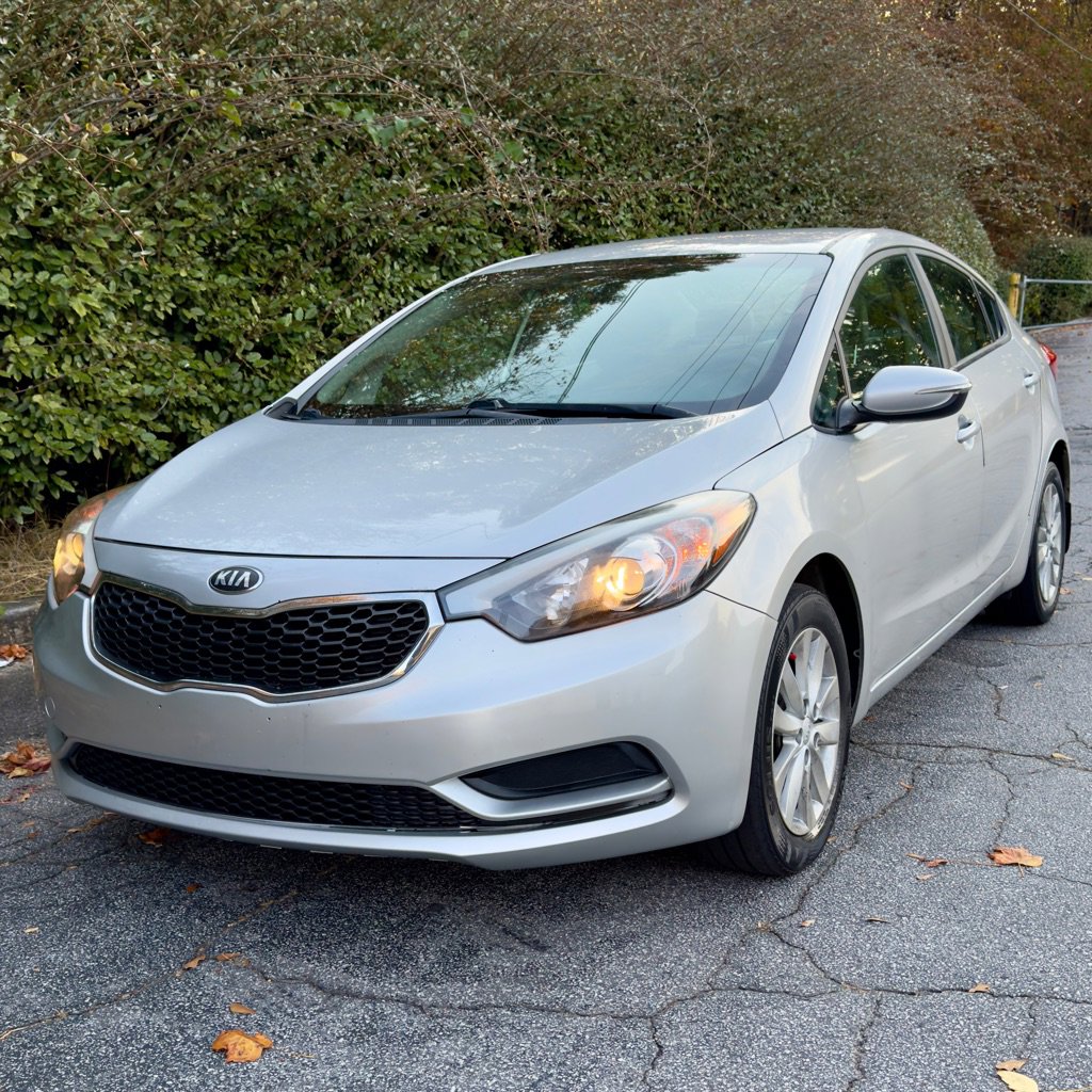 Used 2016 Kia Forte LX w/ LX Popular Plus Package image 6