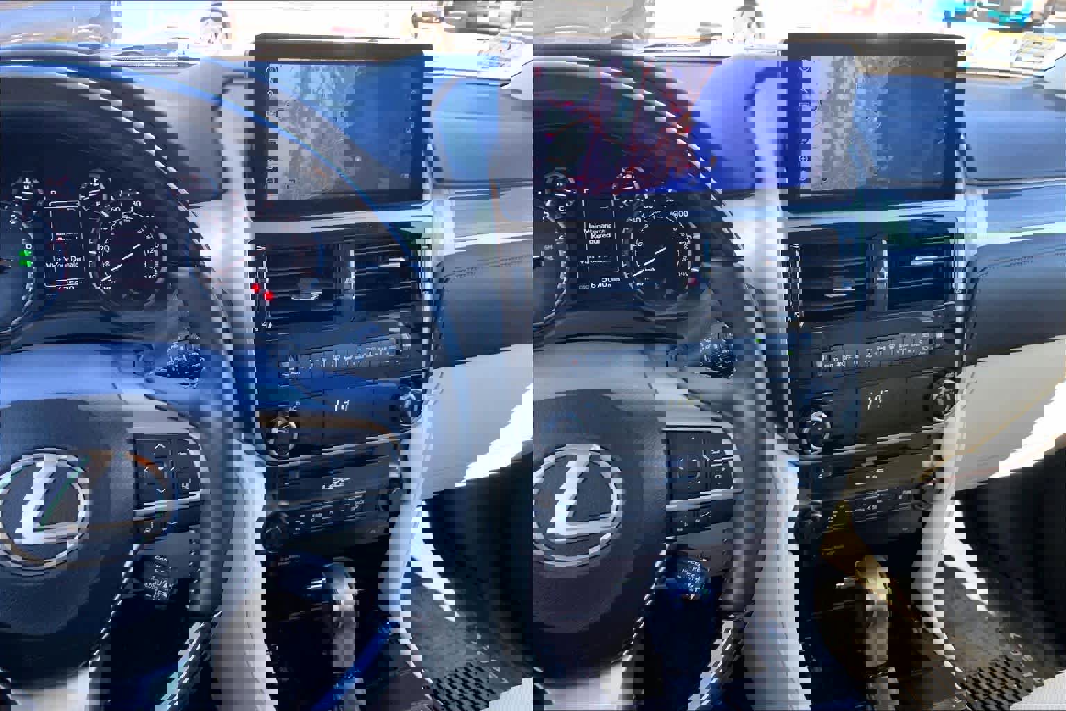 Certified 2023 Lexus GX 460 Premium w/ Premium Package image 7