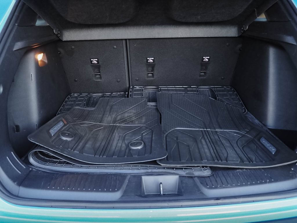 Certified 2024 Chevrolet Trax RS FWD image 9