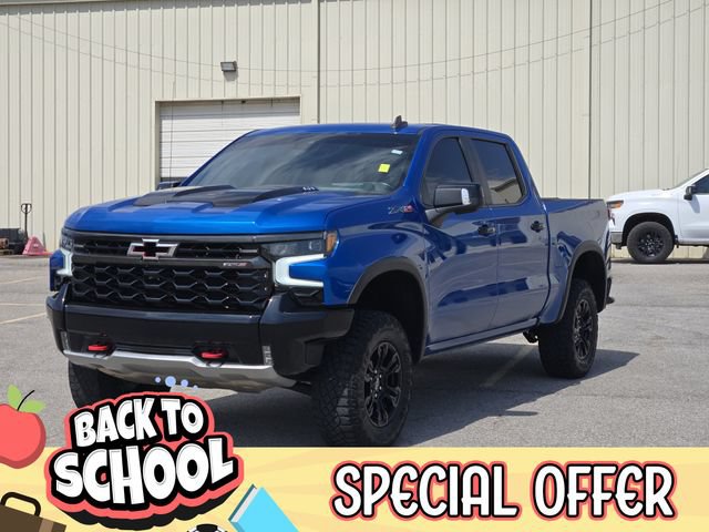 Used 2022 Chevrolet Silverado 1500 ZR2 w/ Technology Package AWD/4WD image 3