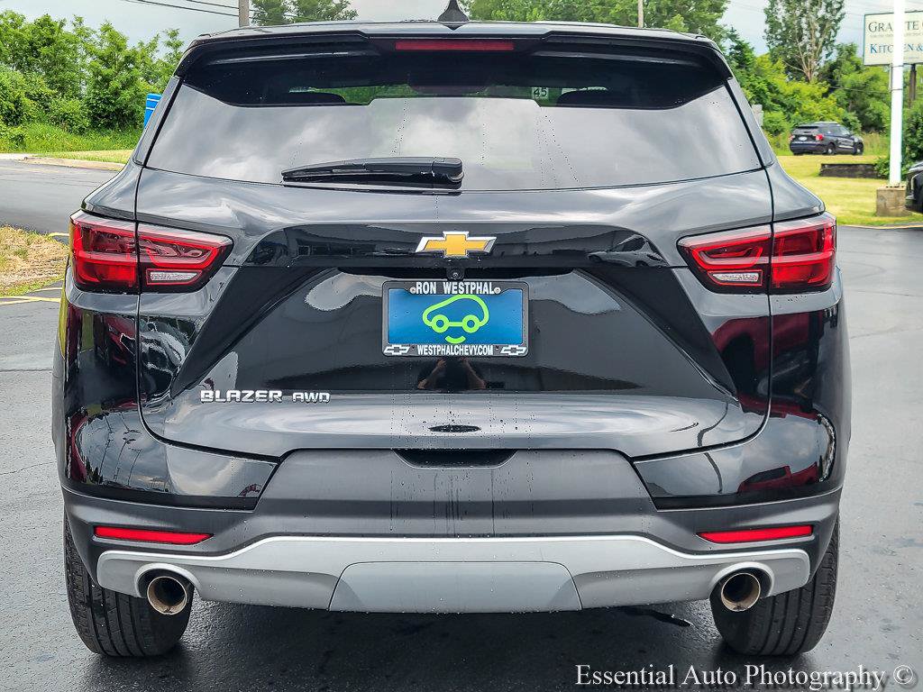 Certified 2025 Chevrolet Blazer LT AWD/4WD image 6