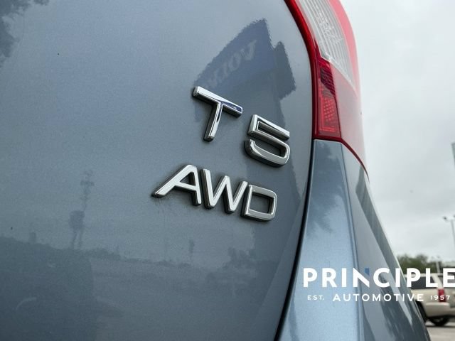 Used 2018 Volvo V60 T5 Cross Country w/ Convenience Package AWD/4WD image 11