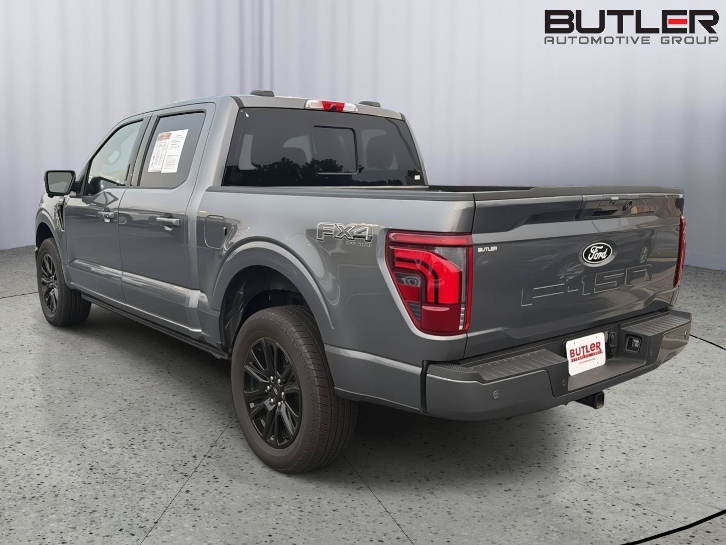Used 2024 Ford F150 Platinum w/ FX4 Off-Road Package AWD/4WD image 4
