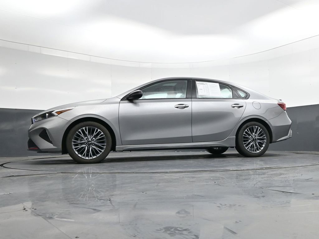 Used 2023 Kia Forte GT-Line w/ GT-Line Premium Package image 41