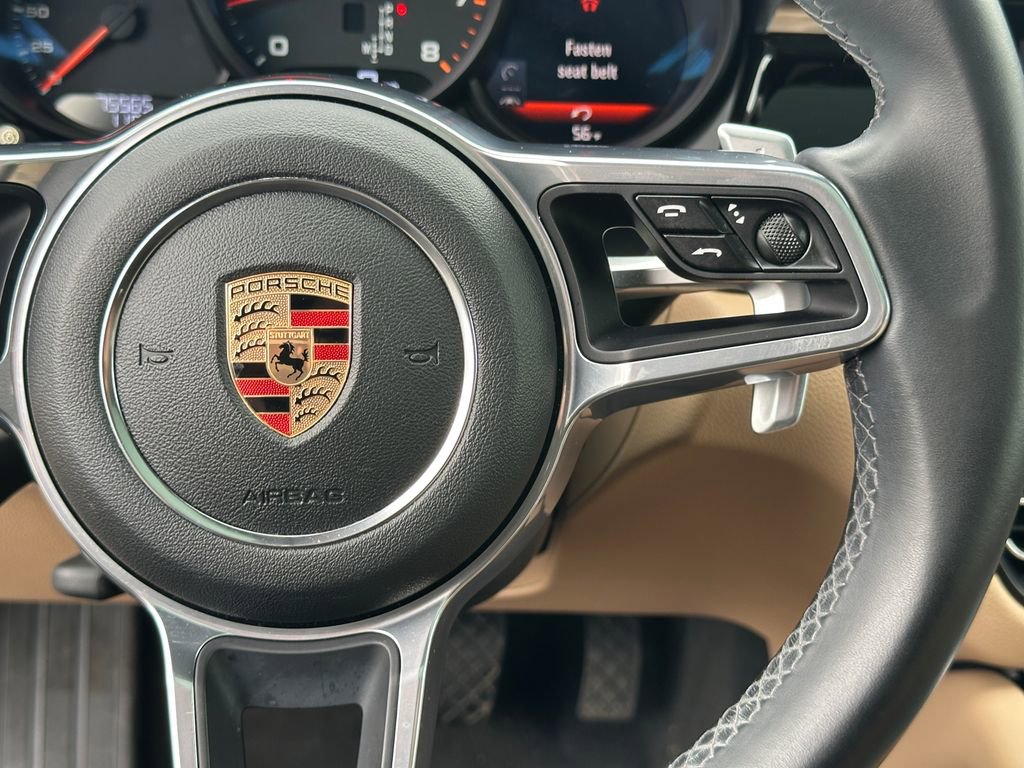 Used 2019 Porsche Macan AWD/4WD image 26