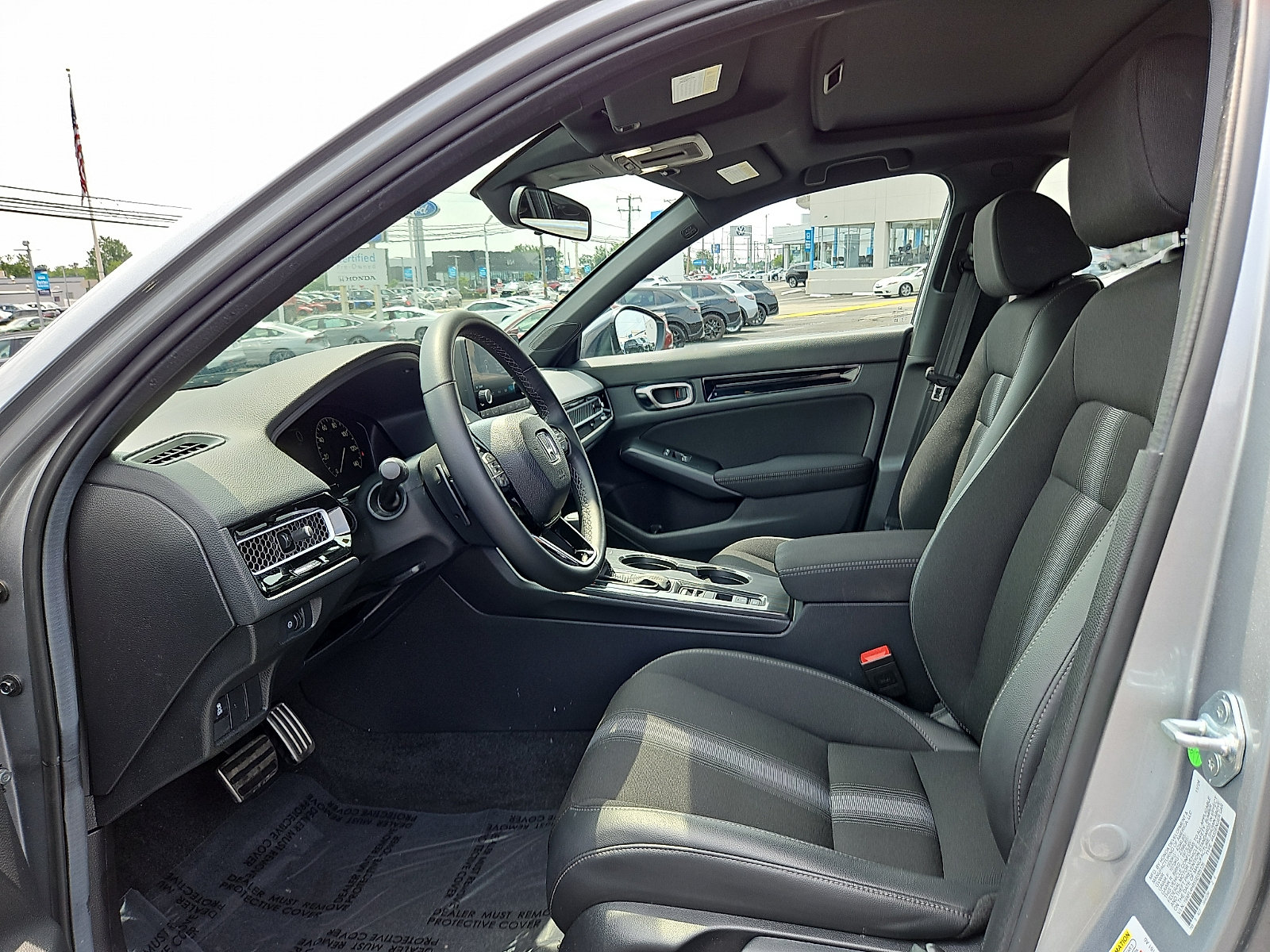 Used 2025 Honda Civic Sport image 13