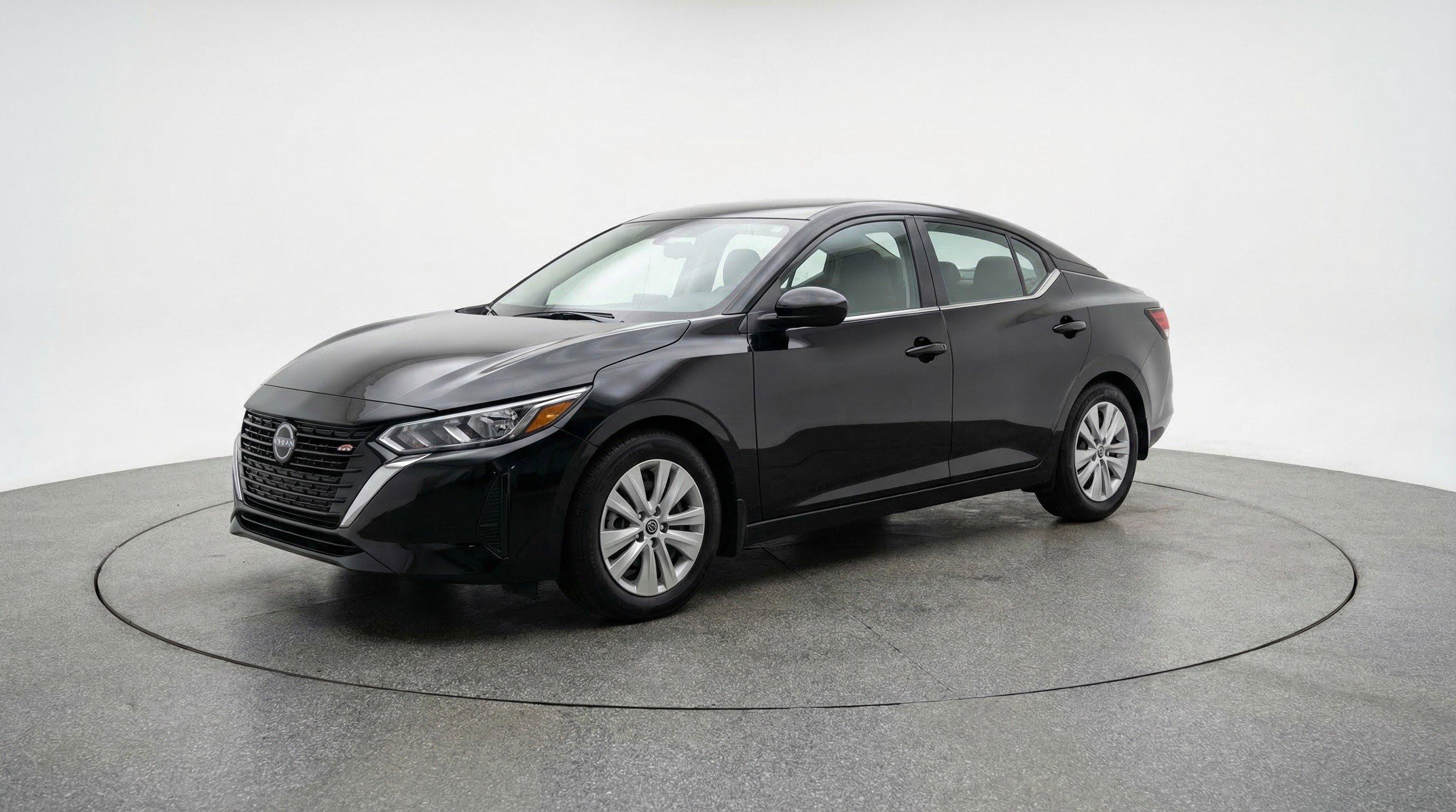 Used 2025 Nissan Sentra S FWD image 3