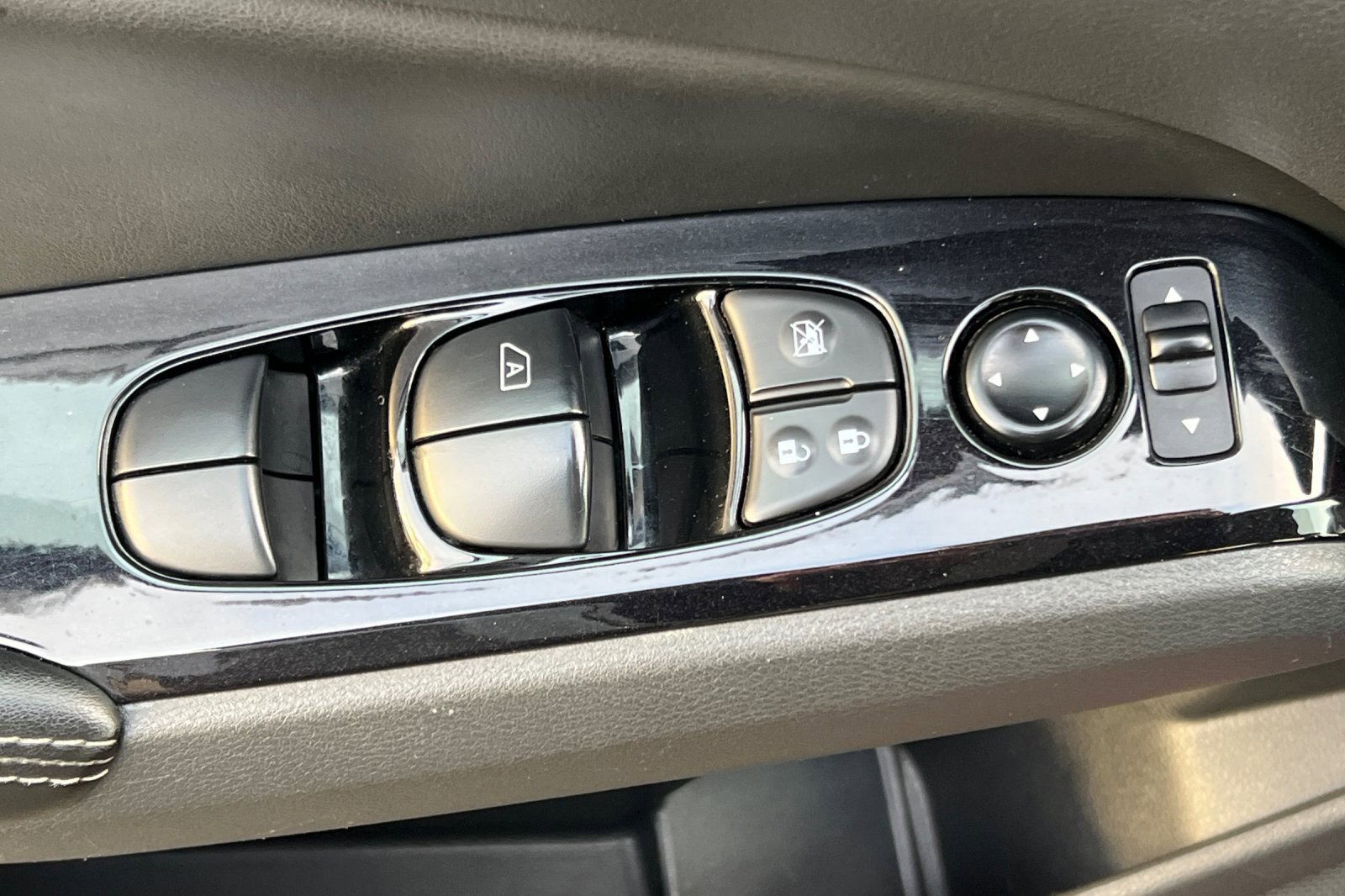 Certified 2023 Nissan Altima 2.5 SV image 12