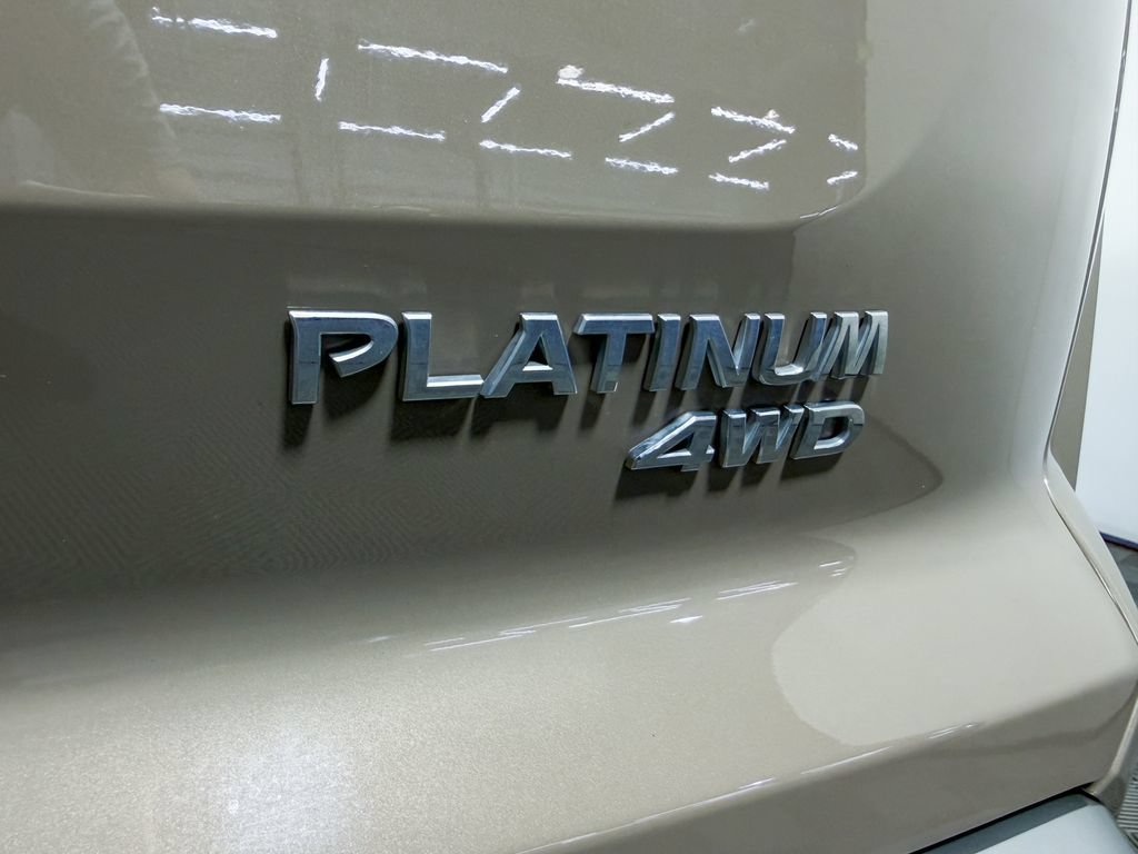 Certified 2023 Nissan Pathfinder Platinum AWD/4WD image 10
