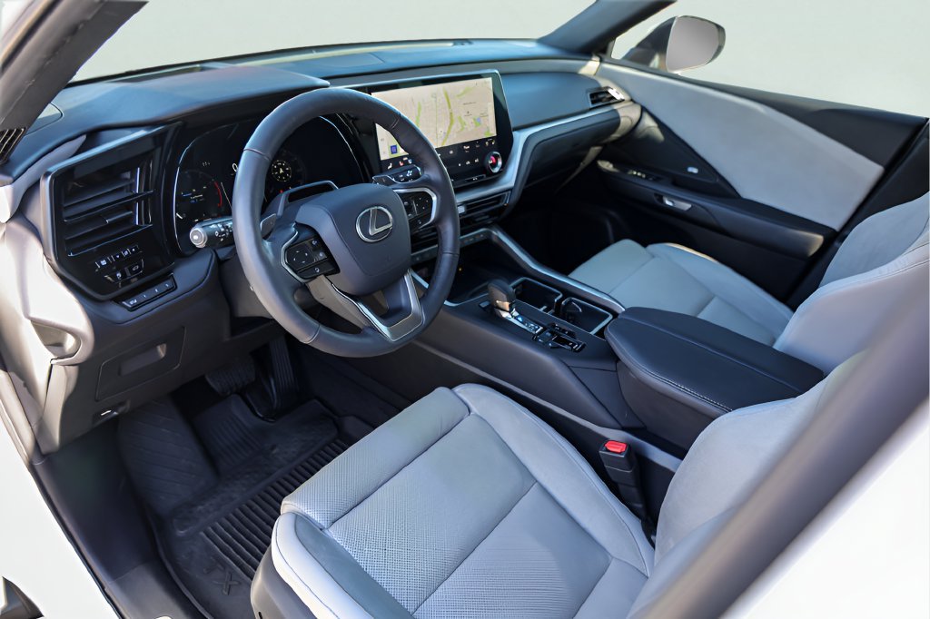 Used 2024 Lexus TX 350 AWD image 12