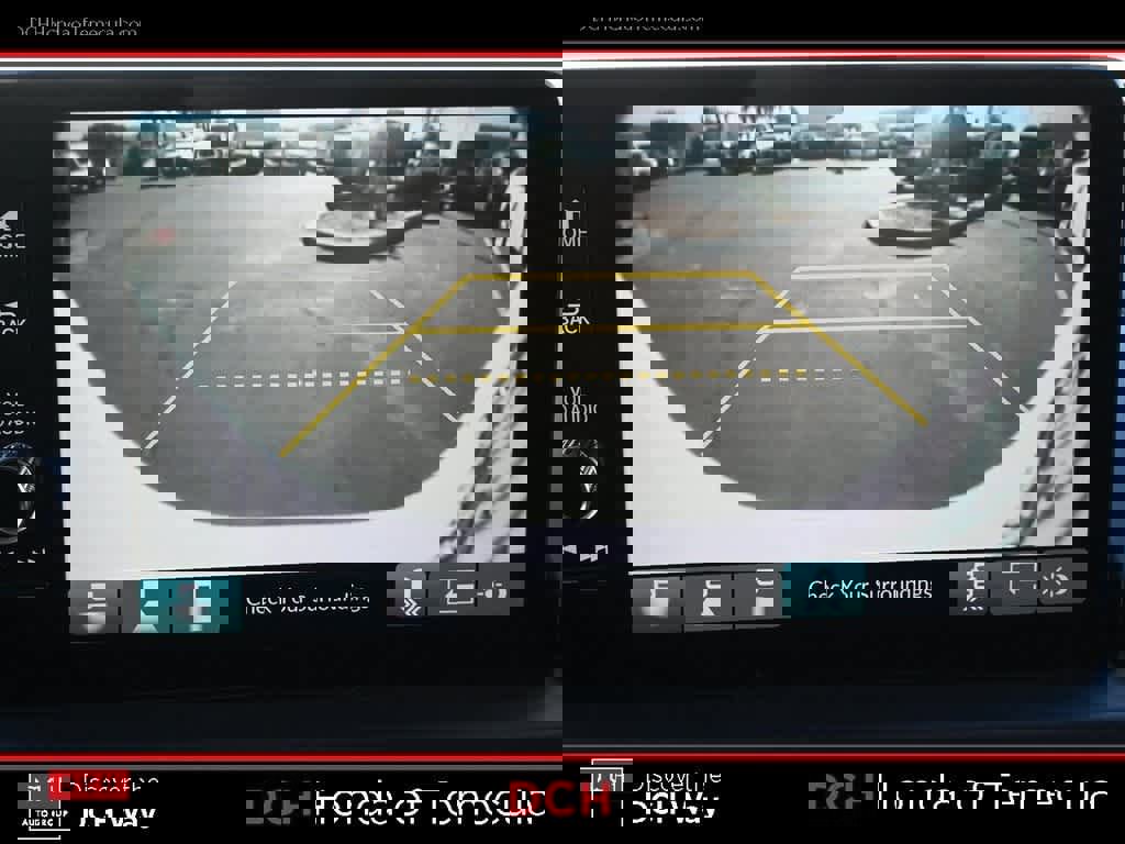 Used 2024 Honda Pilot Touring image 13