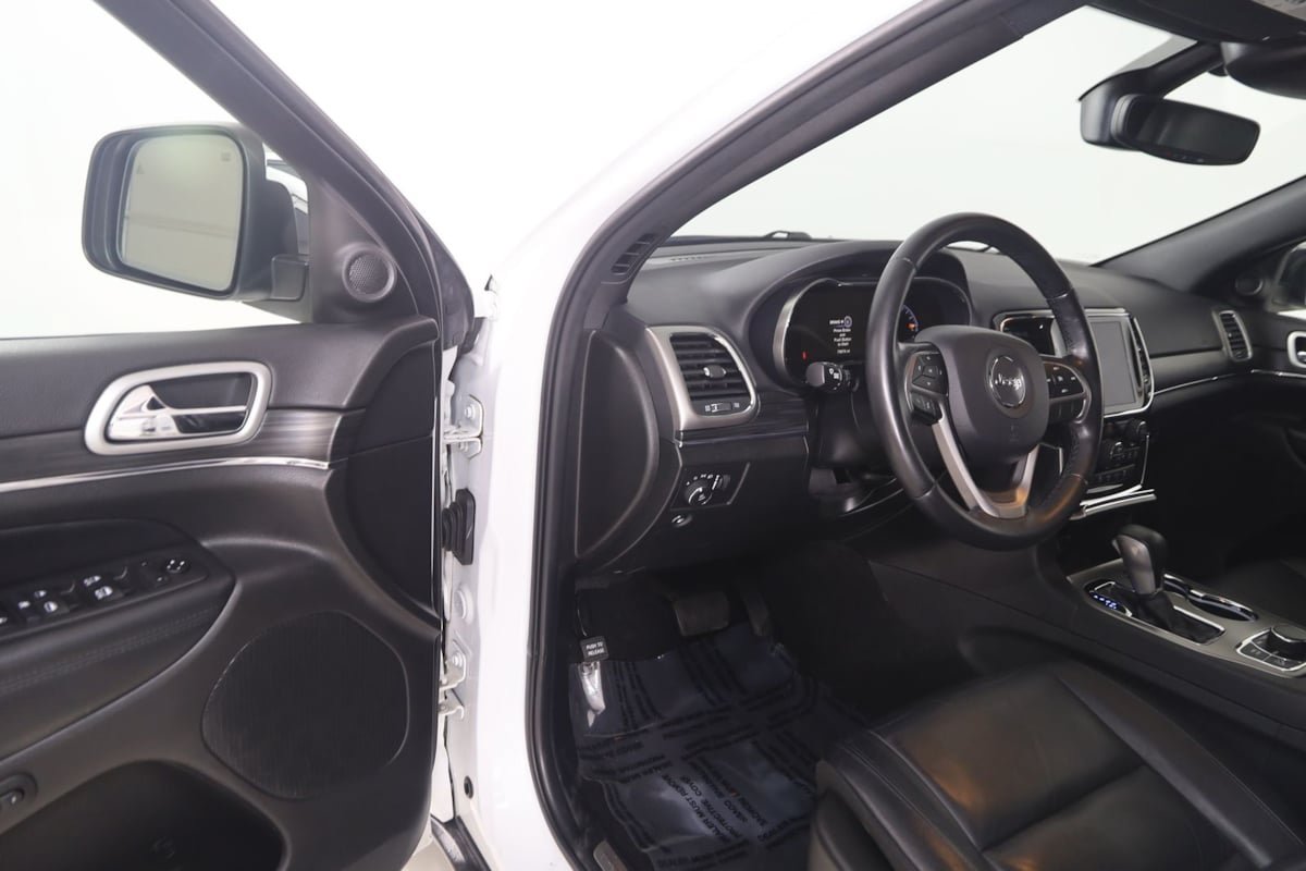 Used 2021 Jeep Grand Cherokee Limited AWD/4WD image 46