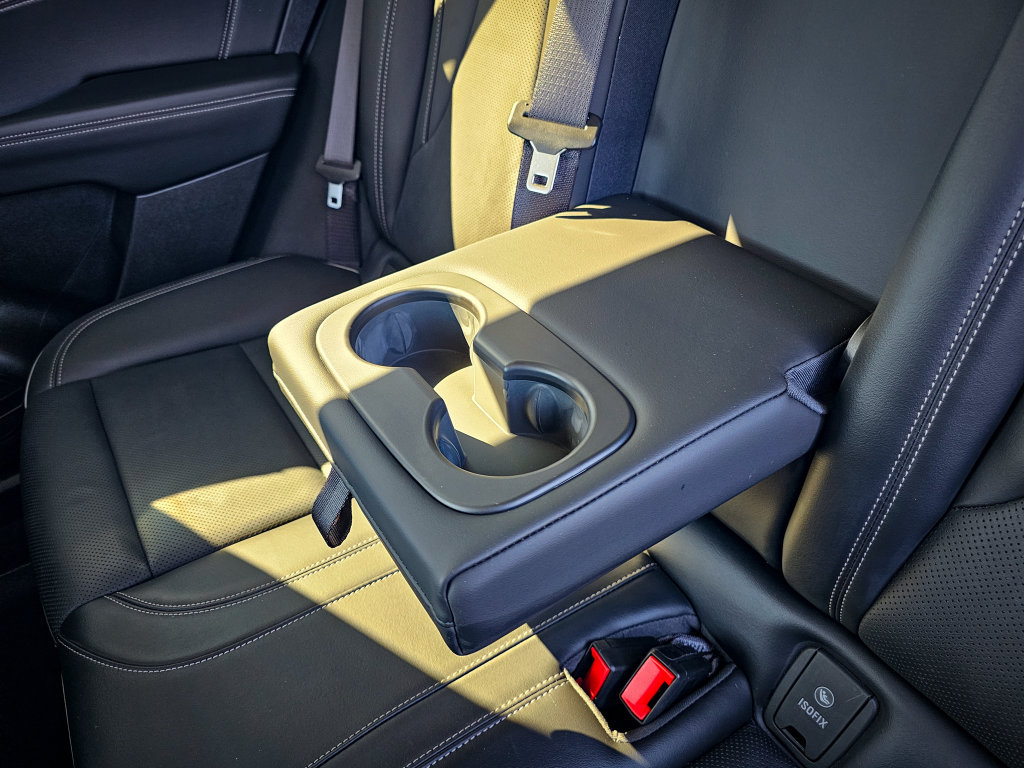Used 2022 Buick Envision Essence w/ Safety Package FWD image 34